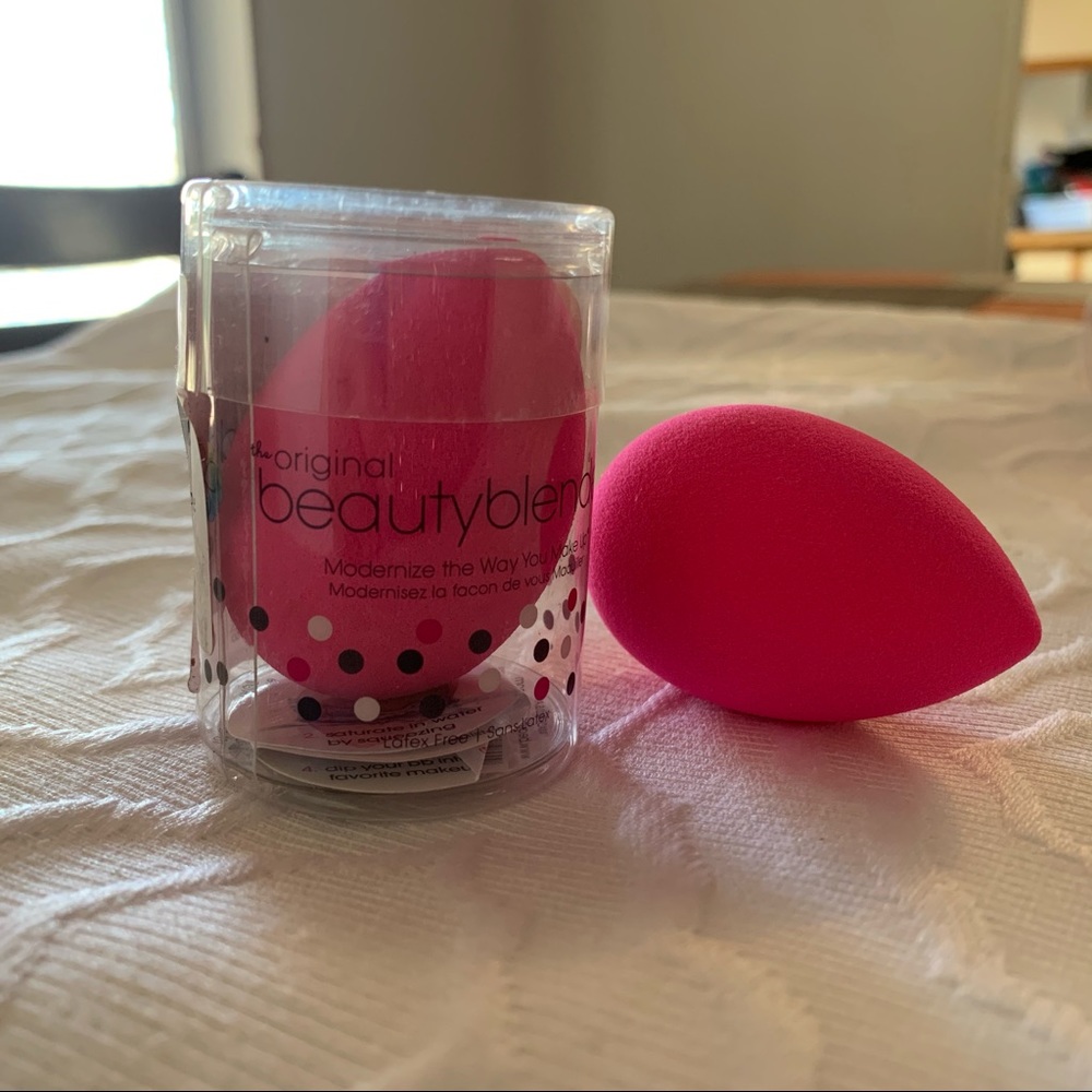 🔥2 for $18 🔥 Beautyblender Makeup Sponge